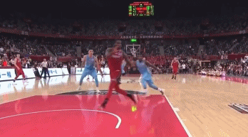 CBA历史绝杀:朱彦西压哨补篮淘汰广东 大郅0.1秒神(图9) CBA历史绝杀:朱彦西压哨补篮淘汰广东 大郅0.1秒神(图9)